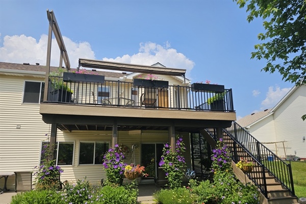 Best Shade Options for a Deck