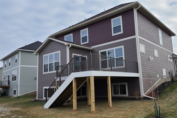 How We Help You Choose the Best Replacement Windows for Your Home
